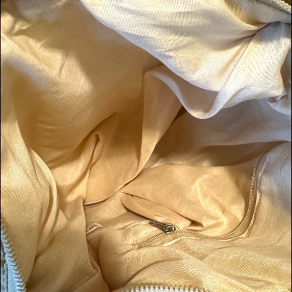 Quilted puffer bag - Picture 5 of 10